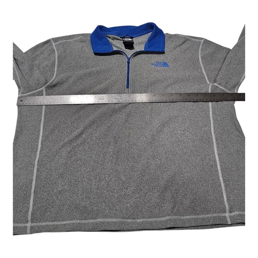 The North Face‎ Blue and Gray Quarter Zip Fleece Pullover XL